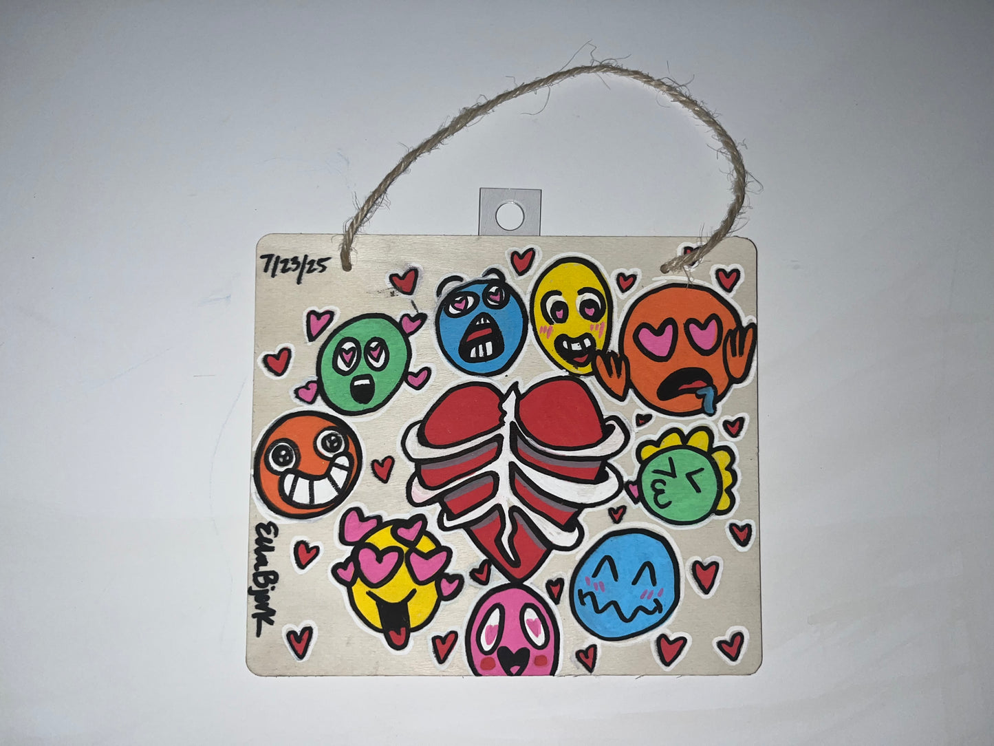 “Heart Eyes” Original Wooden Sign